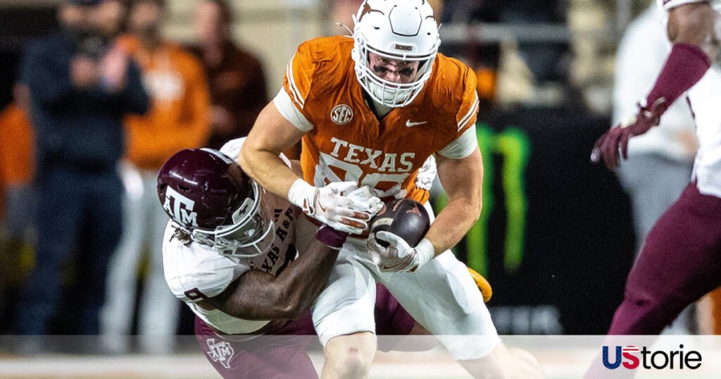 texas football, Longhorns . Texas A&M