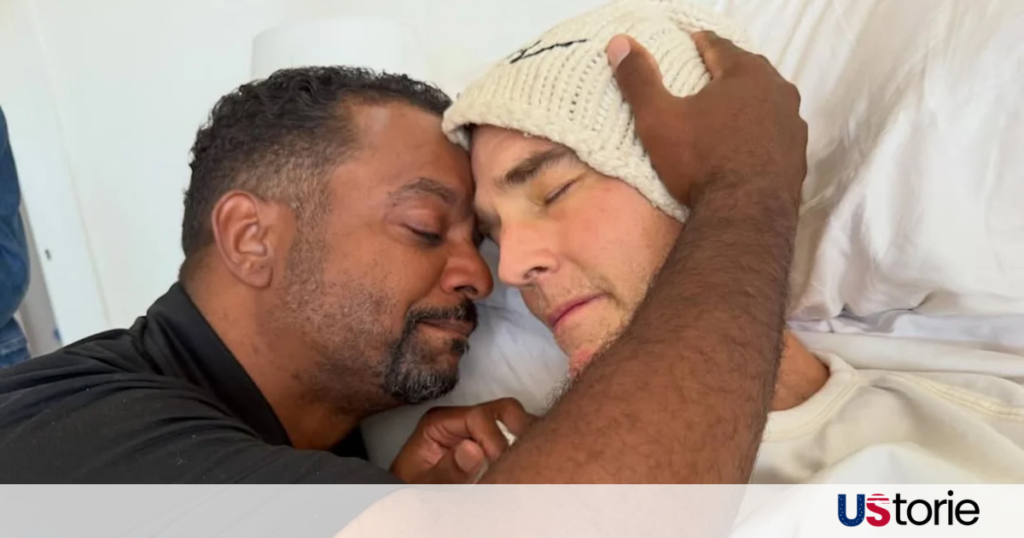 James Van Der Beek smiling portrait at red carpet event