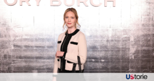 Sarah J. Maas announcing the next installments of the A Court of Thorns and Roses series during a podcast appearance, Hollywood News trending news